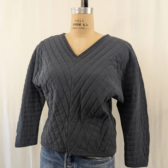 Women's Long Sleeve Quilted Top - Dark Gray - Picture 4 of 5